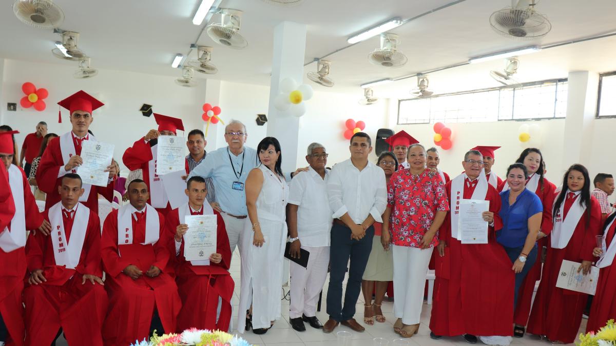Alcaldía del Cambio acompañó ceremonia de graduación en Cárcel Rodrigo de Bastidas