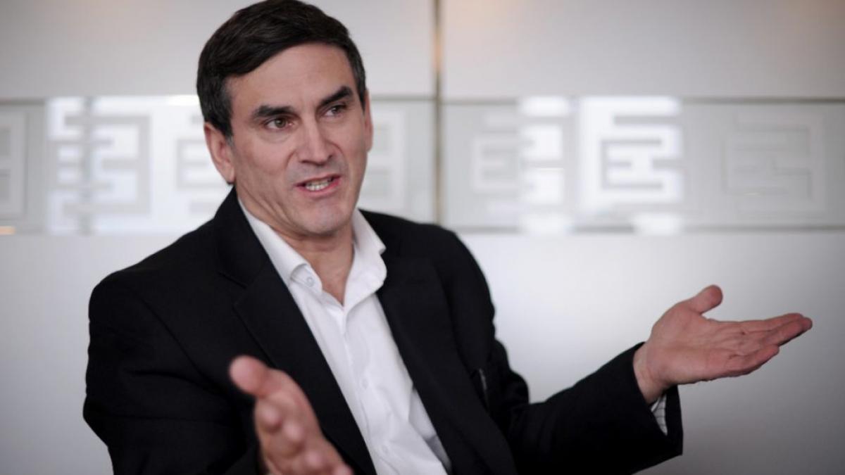 Alto consejero presidencial Jairo Clopatofsky visita a Santa Marta