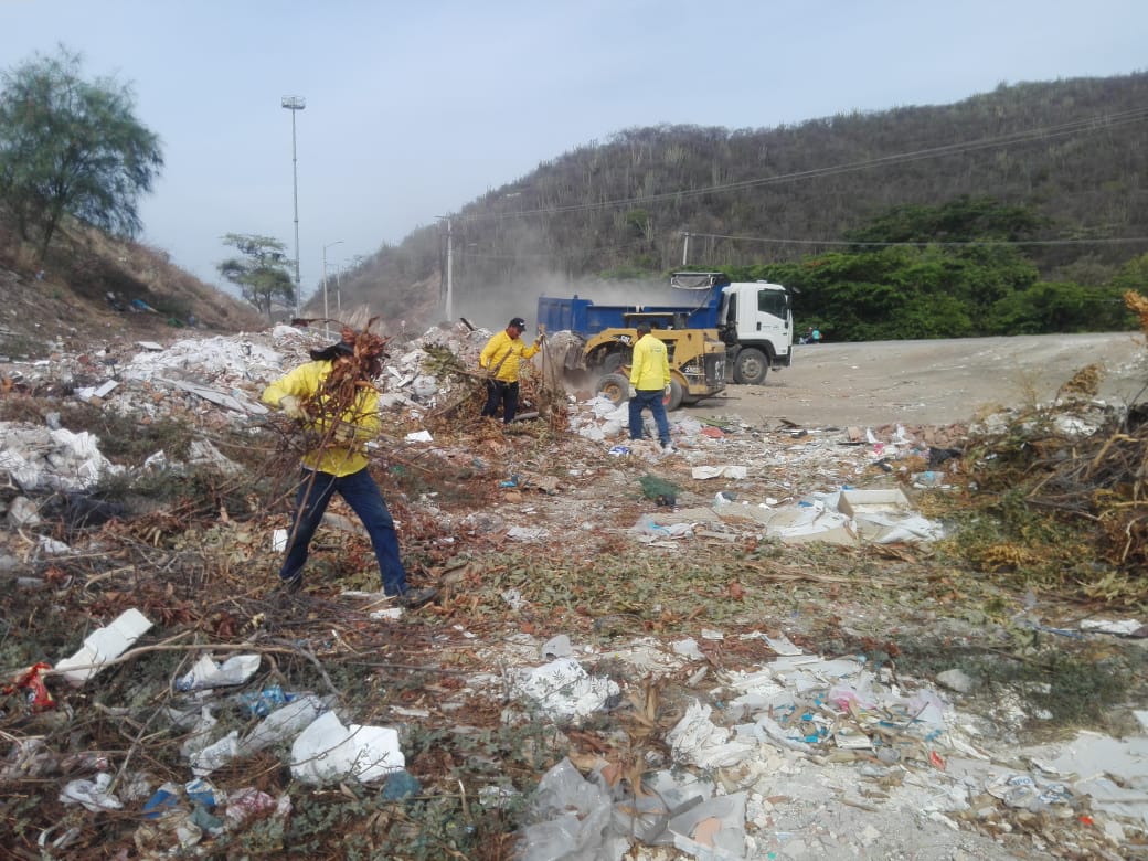 Essmar ha retirado 201 toneladas de escombros en el sector de Tres Cazuelas