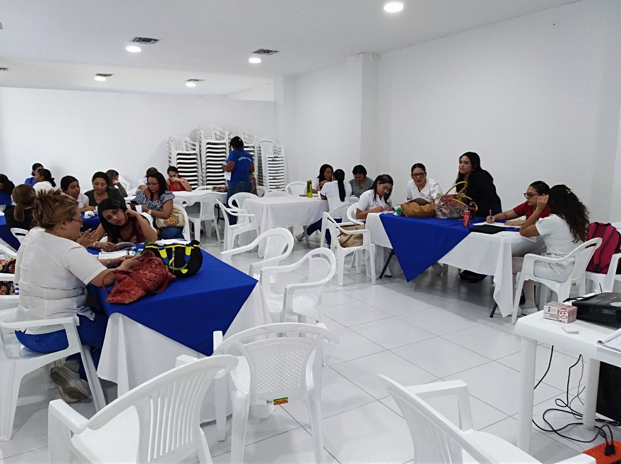 Distrito continúa talleres de vigilancia epidemiológica para inmunoprevenibles Distrito continúa talleres de vigilancia epidemiológica para inmunoprevenibles