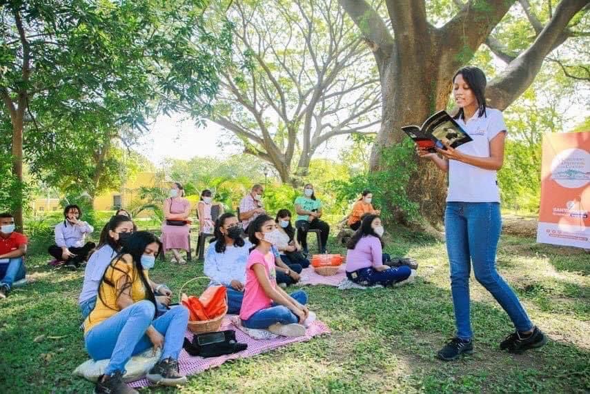 Distrito premiará los mejores relatos del II Concurso Distrital de Cuento “Un Mar Entre Líneas”