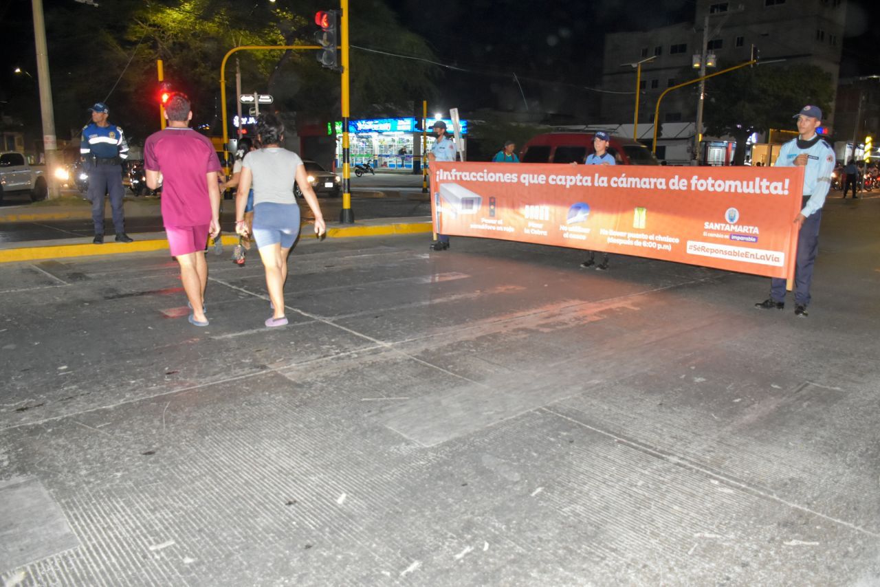 Alcaldía continúa sensibilizando a conductores para que sean responsables en la vía